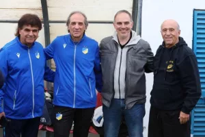 (ΦΩΤΟΣ) Έπαιξαν μπάλα για καλό σκοπό