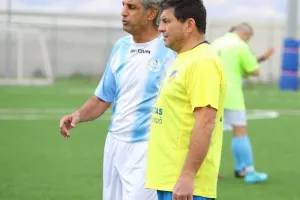 (ΦΩΤΟΣ) Έπαιξαν μπάλα για καλό σκοπό