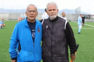 (ΦΩΤΟΣ) Έπαιξαν μπάλα για καλό σκοπό