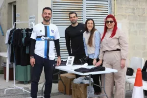 (ΦΩΤΟΣ) Έπαιξαν μπάλα για καλό σκοπό