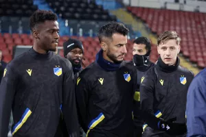 (Βίντεο-Φώτος kerkida) Η προπόνηση του ΑΠΟΕΛ στην Αρμενία