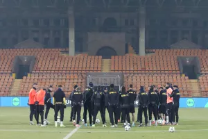 (Βίντεο-Φώτος kerkida) Η προπόνηση του ΑΠΟΕΛ στην Αρμενία