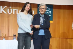 ΦΩΤΟΣ/Βραβεύσεις εφήβων και μαθητικού – σχεδιασμού της ΚΟΕΑΣ