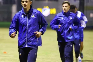 (Βίντεο/φώτος Kerkida) Η τζενεράλε... του ΑΠΟΕΛ