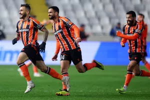 ΑΠΟΕΛ-Astana: Πάλεψε για την 8αδα, η ισοπαλία τον στέλνει στα νοκ-αουτ  