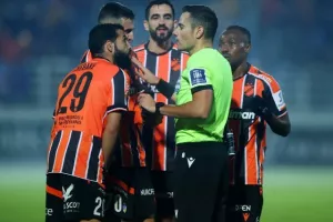 Εθνικός-ΑΠΟΕΛ: Ο Ντράζιτς έσωσε το βαθμό στο 90+4 (φώτος)