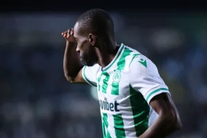 Ομόνοια-Rapid Wien: Τριάρα που της αναπτερώνει τις ελπίδες πρόκρισης (φώτος)