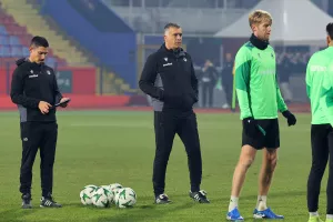 (Φώτος kerkida) Η προπόνηση της Ομόνοιας στο "Gradski Stadion"