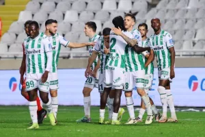 Ομόνοια-Νέα Σαλαμίνα: Επιστροφή στις νίκες... με τριάρα! (Φώτος)