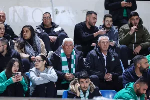 Πάφος - Ομόνοια/Φώτος από τις κερκίδες