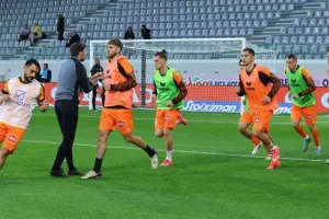 ΑΕΛ-Καρμιώτισσα / “Γαλαζοκίτρινο” πάρτι με 4αρα (φώτος)