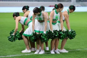 Άρης-ΕΝΠ: Το έσωσε με τρομερό… Ντένις στις καθυστερήσεις και… κορυφή