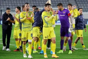 ΑΕΛ-Καρμιώτισσα / “Γαλαζοκίτρινο” πάρτι με 4αρα (φώτος)