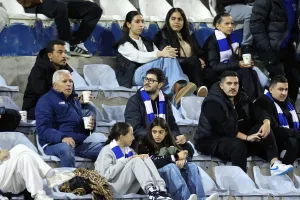 (Φώτος) Ο κόσμος στο ΠΑΠ