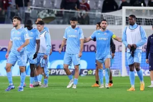 Άρης-ΕΝΠ: Το έσωσε με τρομερό… Ντένις στις καθυστερήσεις και… κορυφή