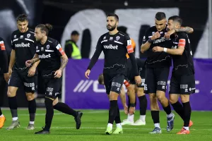 Θέλει να… πατήσει εξάδα 