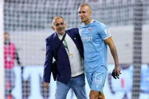 Άρης-ΕΝΠ: Το έσωσε με τρομερό… Ντένις στις καθυστερήσεις και… κορυφή