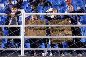 O κόσμος στο Εθνικός-Πάφος Fc