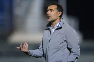 Εθνικός Άχνας-Πάφος FC: Έπαιξαν μόνο 47 λεπτά... (φώτος)