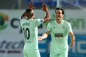 Εθνικός Άχνας-Πάφος FC: Έπαιξαν μόνο 47 λεπτά... (φώτος)