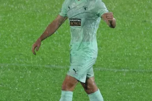 Εθνικός Άχνας-Πάφος FC: Έπαιξαν μόνο 47 λεπτά... (φώτος)