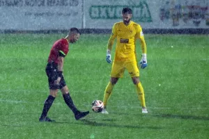 Εθνικός Άχνας-Πάφος FC: Έπαιξαν μόνο 47 λεπτά... (φώτος)