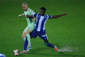 Εθνικός Άχνας-Πάφος FC: Έπαιξαν μόνο 47 λεπτά... (φώτος)