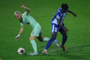 Εθνικός Άχνας-Πάφος FC: Έπαιξαν μόνο 47 λεπτά... (φώτος)
