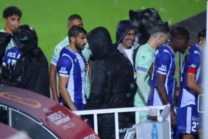 Εθνικός Άχνας-Πάφος FC: Έπαιξαν μόνο 47 λεπτά... (φώτος)