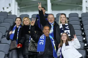 Ο κόσμος της Πάφος FC στο "Αλφαμέγα" (φώτος)