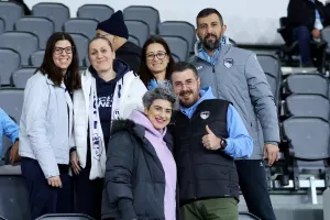 Ο κόσμος της Πάφος FC στο "Αλφαμέγα" (φώτος)