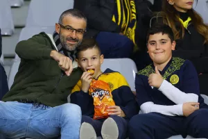 Πολλά... μικρά παιδιά! (Φώτος)