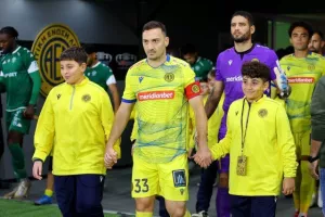 ΑΕΛ-Ομόνοια 29Μ: "Χ"αρούμενοι... οι φιλοξενούμενοι (Φώτος)