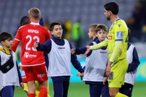 ΑΕΛ-Ομόνοια 29Μ: "Χ"αρούμενοι... οι φιλοξενούμενοι (Φώτος)