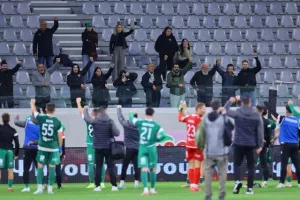 ΑΕΛ-Ομόνοια 29Μ: "Χ"αρούμενοι... οι φιλοξενούμενοι (Φώτος)