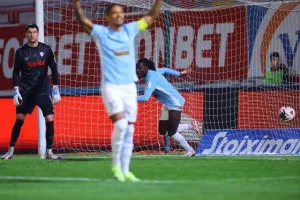 Νέα Σαλαμίνα-Πάφος FC: 12η νίκη με Κίνα και Ζάιρο! (φώτος)