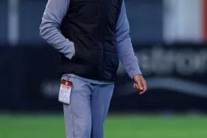 Νέα Σαλαμίνα-Πάφος FC: 12η νίκη με Κίνα και Ζάιρο! (φώτος)