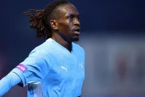 Νέα Σαλαμίνα-Πάφος FC: 12η νίκη με Κίνα και Ζάιρο! (φώτος)