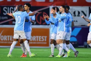 Νέα Σαλαμίνα-Πάφος FC: 12η νίκη με Κίνα και Ζάιρο! (φώτος)
