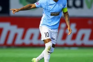 Νέα Σαλαμίνα-Πάφος FC: 12η νίκη με Κίνα και Ζάιρο! (φώτος)