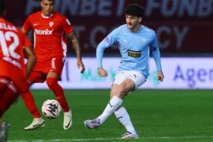 Νέα Σαλαμίνα-Πάφος FC: 12η νίκη με Κίνα και Ζάιρο! (φώτος)