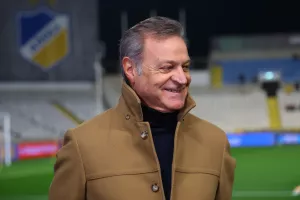 Πετρίδης/Η δέσμευση...