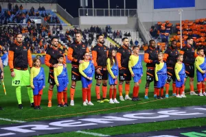 ΑΠΟΕΛ/ Απέφυγε τον "εμφύλιο" και θα παίξει με Celje