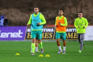 Πάφος FC - AEK: Δυνατά στη "μάχη" του τίτλου με Καμπρέρα!