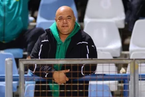 Πάφος FC - AEK: Δυνατά στη "μάχη" του τίτλου με Καμπρέρα!