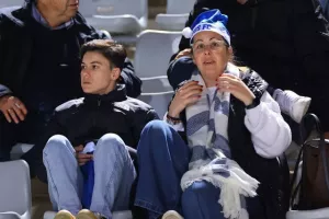 Πάφος FC - AEK: Δυνατά στη "μάχη" του τίτλου με Καμπρέρα!