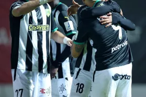 Ομόνοια 29Μ - ΑΕΚ: Πεντάρα και... χατ-τρικ Σολ!