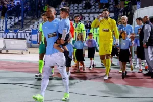 Πάφος FC - AEK: Δυνατά στη "μάχη" του τίτλου με Καμπρέρα!