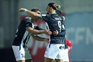 Ομόνοια 29Μ - ΑΕΚ: Πεντάρα και... χατ-τρικ Σολ!