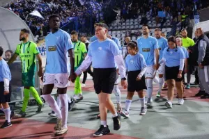 Πάφος FC - AEK: Δυνατά στη "μάχη" του τίτλου με Καμπρέρα!